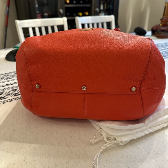 EUC COACH 34988 TURNLOCK TIE MATTE SOFT GRAIN LEATHER BUCKET SHOULDER BAG - Picture 12 of 15